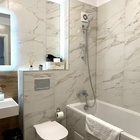 4friendsmosaicbrasov B Διαμέρισμα *